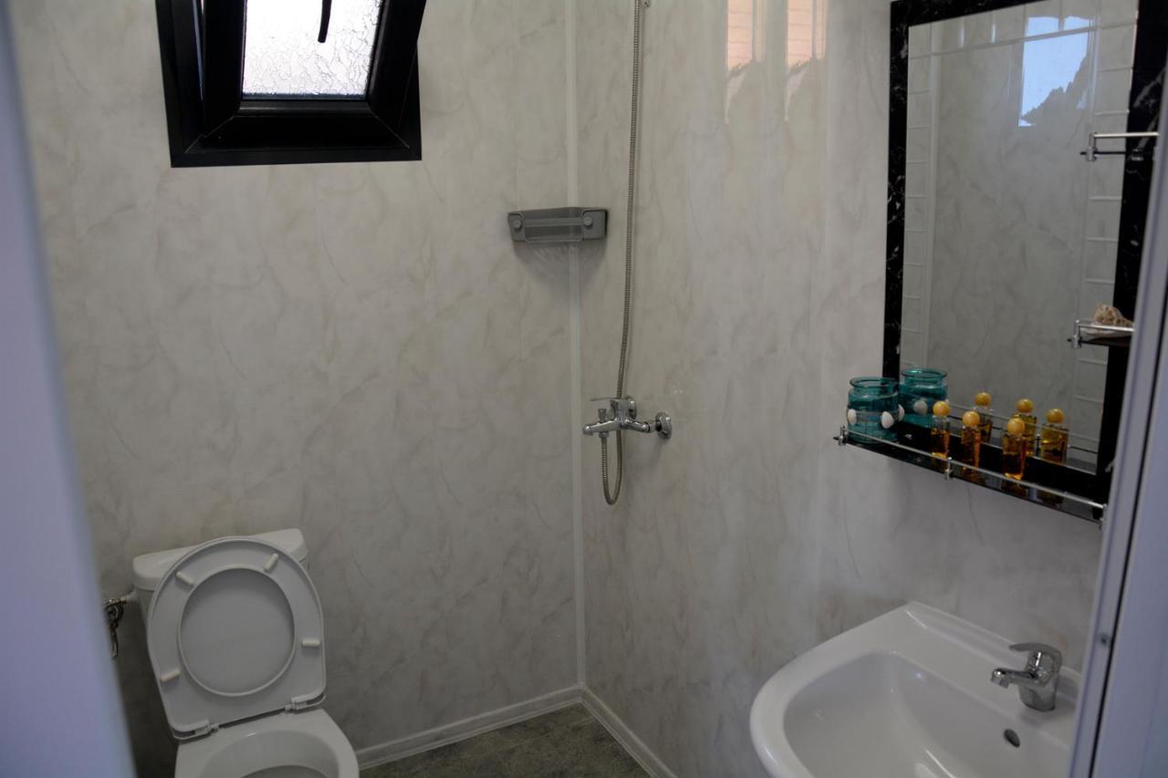 Къщички Поляните Hotel Sinemoretz Eksteriør billede